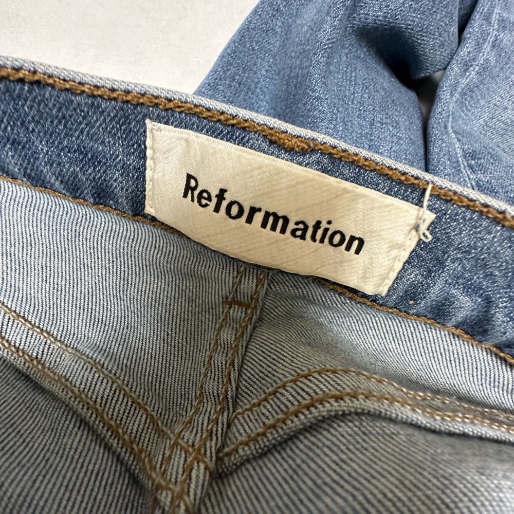 REFORMATION JEANS 🌷 - Picture 8 of 9